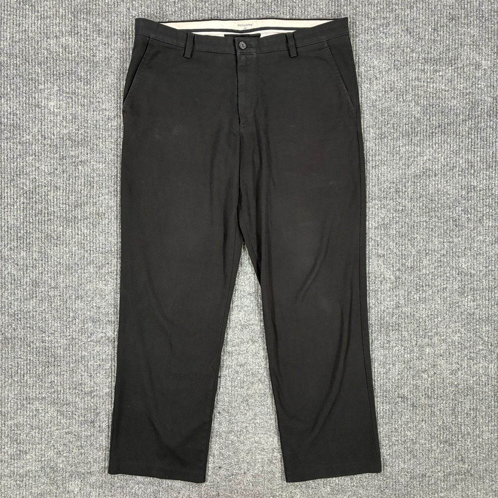 Dockers Mens Dress Pants Size 38x32 Black Straight Fit Flat Front Mid Rise